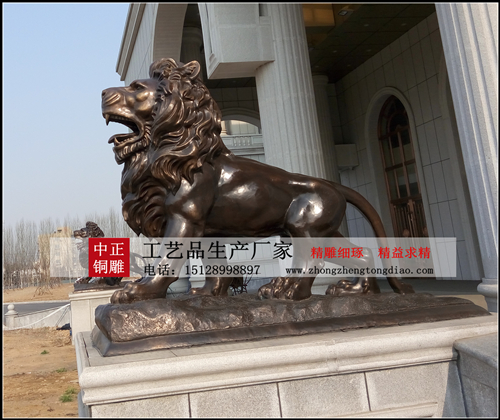 定做铜狮子价格_优质铜狮子图片请咨询中正动物铜雕生产厂家。15128998897