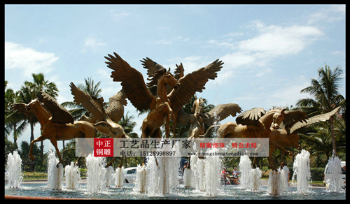 铜马喷泉雕塑_战马雕塑图片请咨询中正铜马雕塑生产厂家。